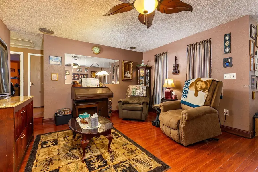 12095 102nd Avenue, Seminole, FL 33778 - #3