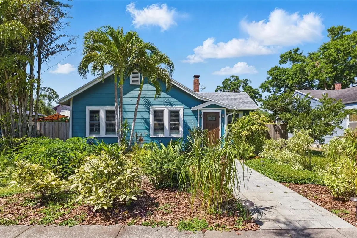 2251 8th Avenue N, Saint Petersburg, FL 33713 - #1