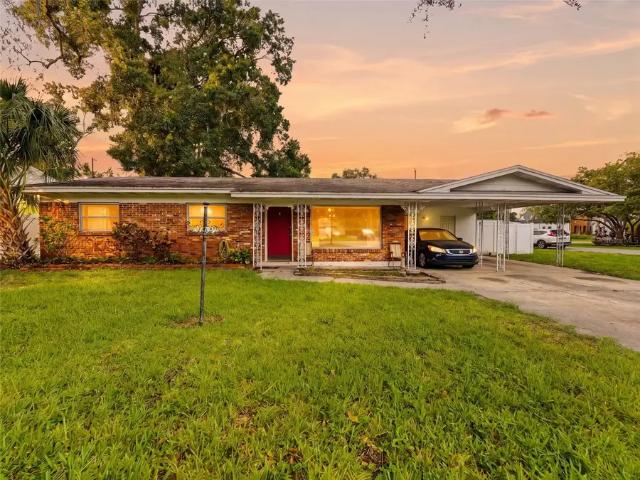 2109 W Erna Drive, Tampa, FL 33603 - #2