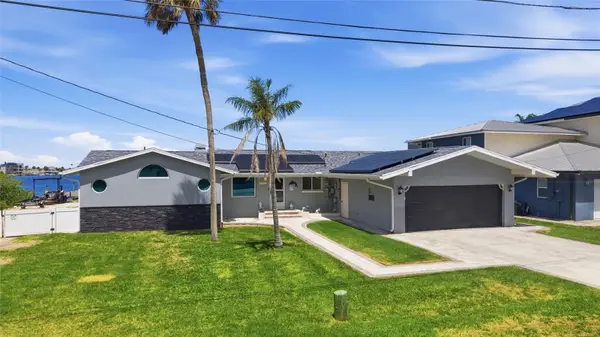 8211 Hayward Lane, PORT RICHEY, FL 34668