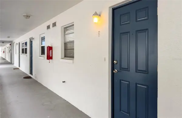 3717 S 46th Avenue S #8, ST PETERSBURG, FL 33711