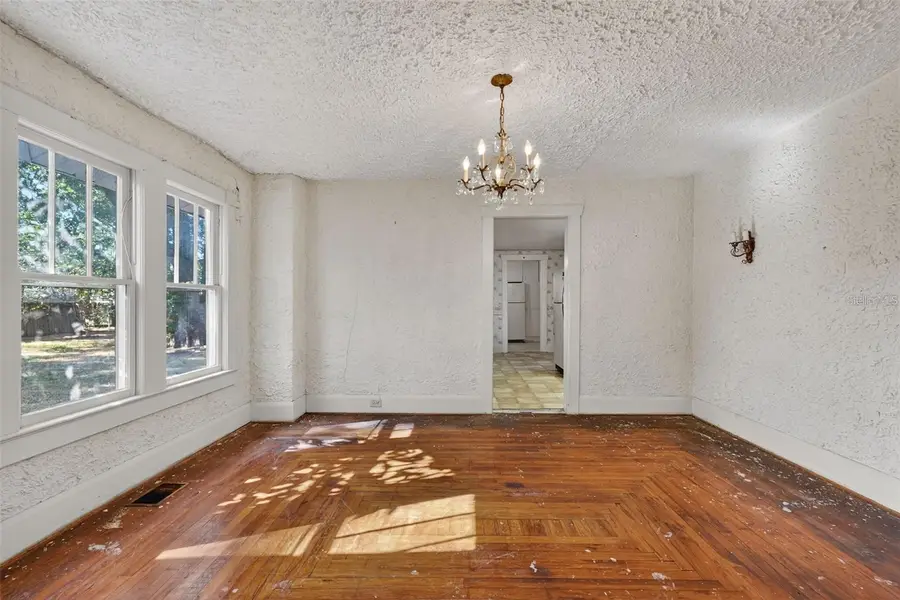 5806 N Cherokee Avenue, Tampa, FL 33604 - #3
