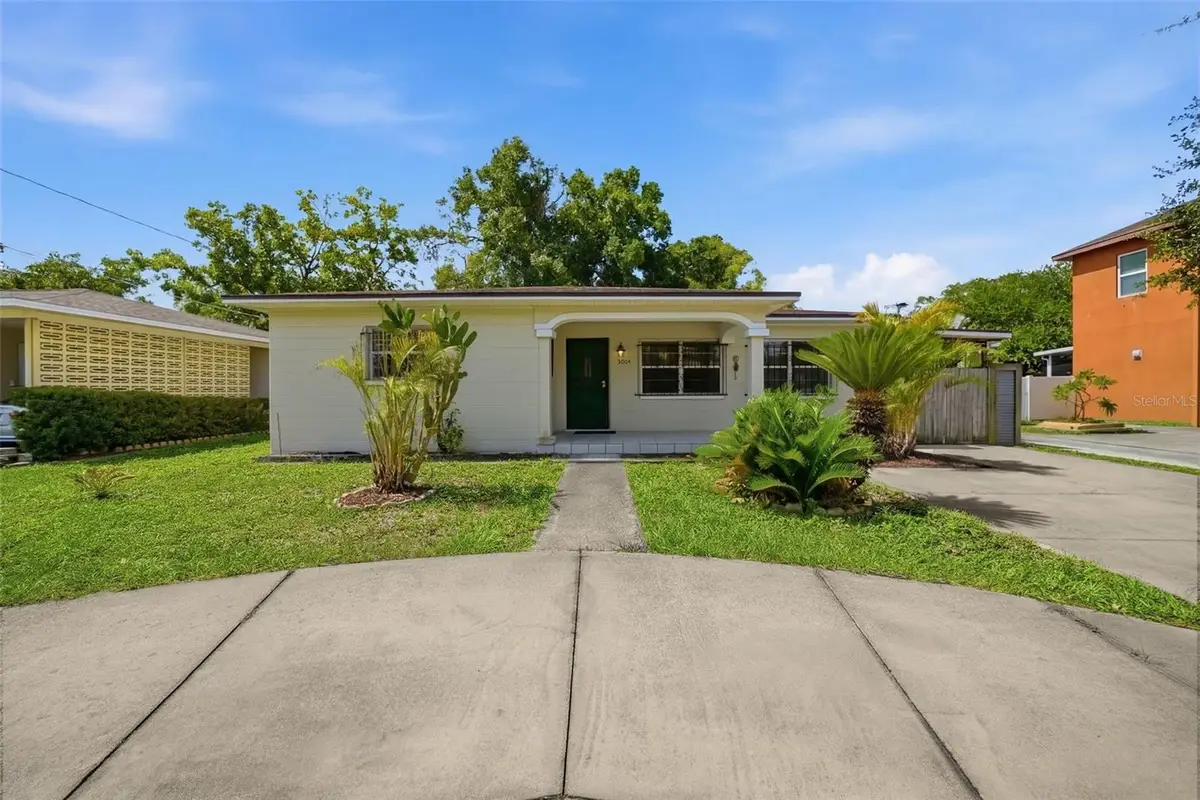3004 W Gray Street, Tampa, FL 33609 - #1