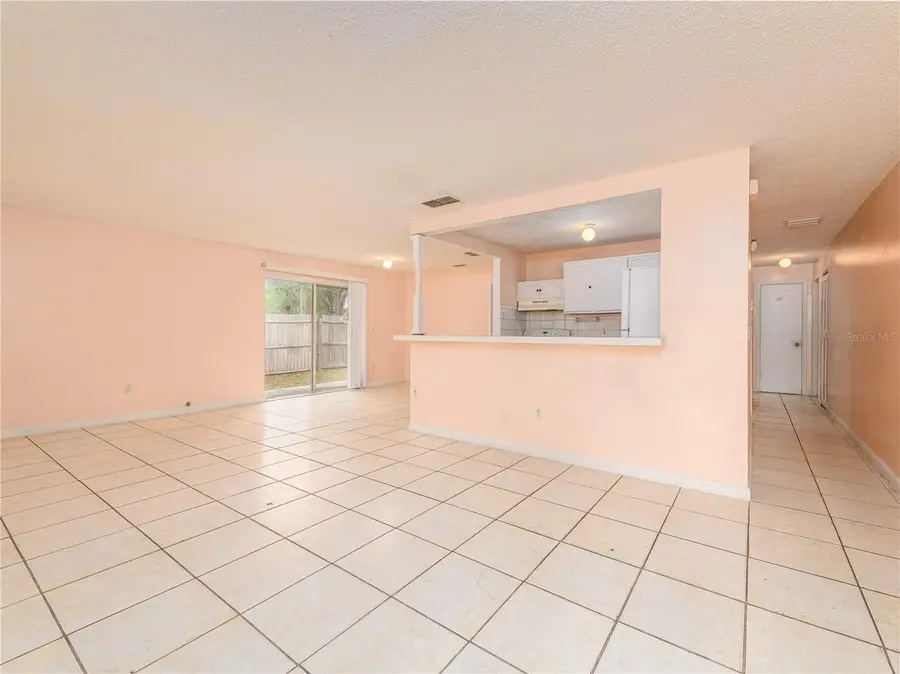8702 Fish Lake Road, Tampa, FL 33619 - #2