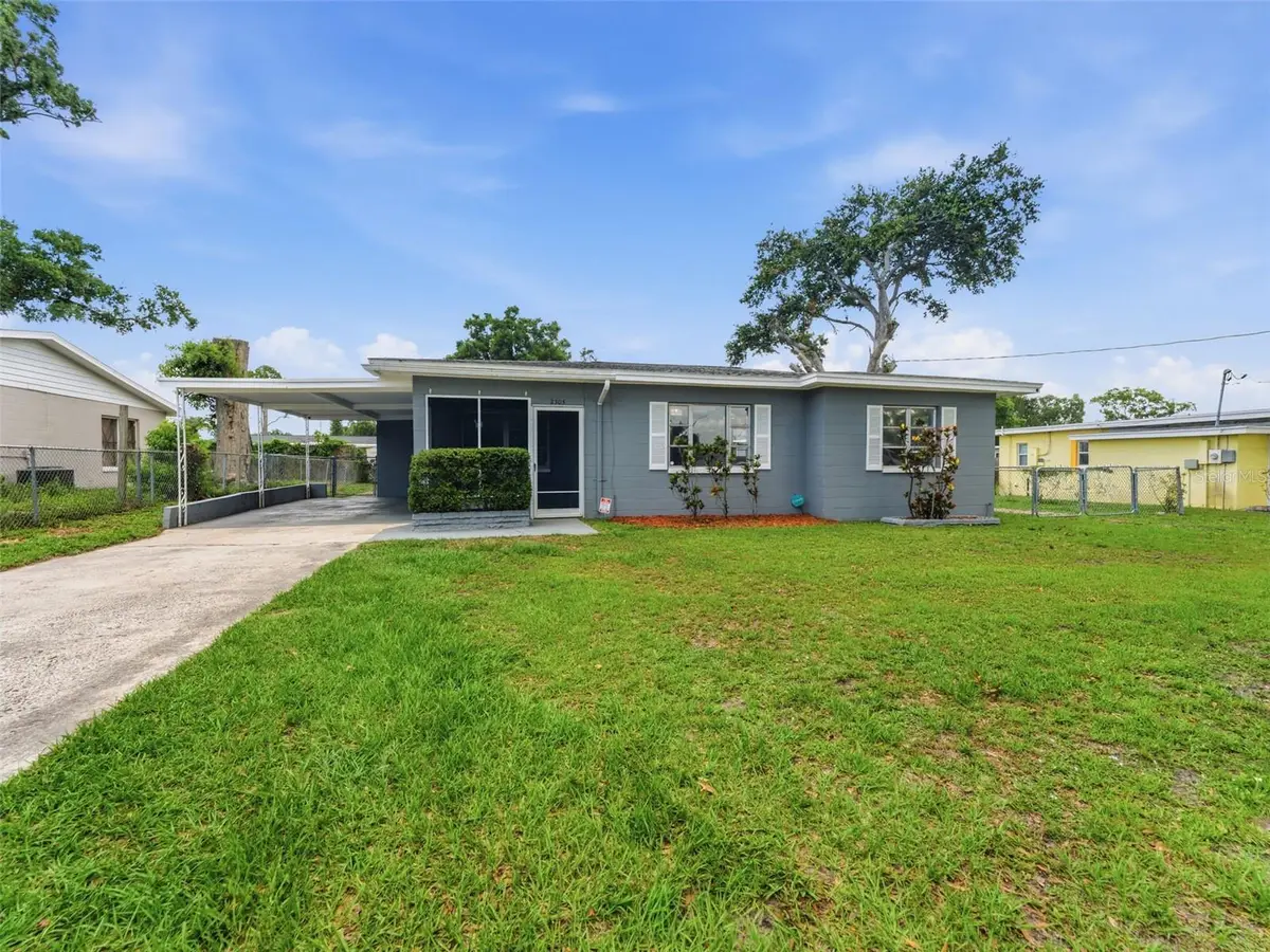 2305 W Crawford Street, Tampa, FL 33604 - #1