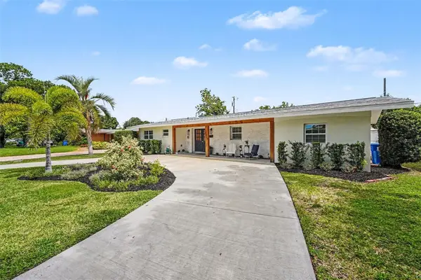 6825 11th Avenue N, ST PETERSBURG, FL 33710