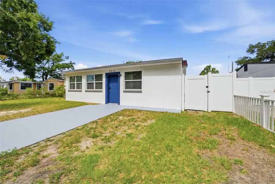 9310 N Dartmouth Avenue, Tampa, FL 33612 - #3