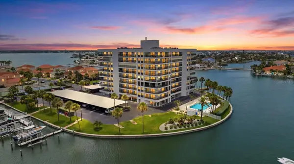 1651 Sand Key Estates Court #31, CLEARWATER, FL 33767