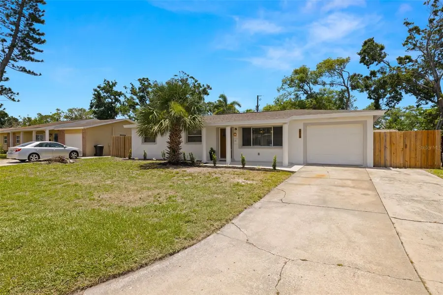 2066 62nd Place S, Saint Petersburg, FL 33712 - #2