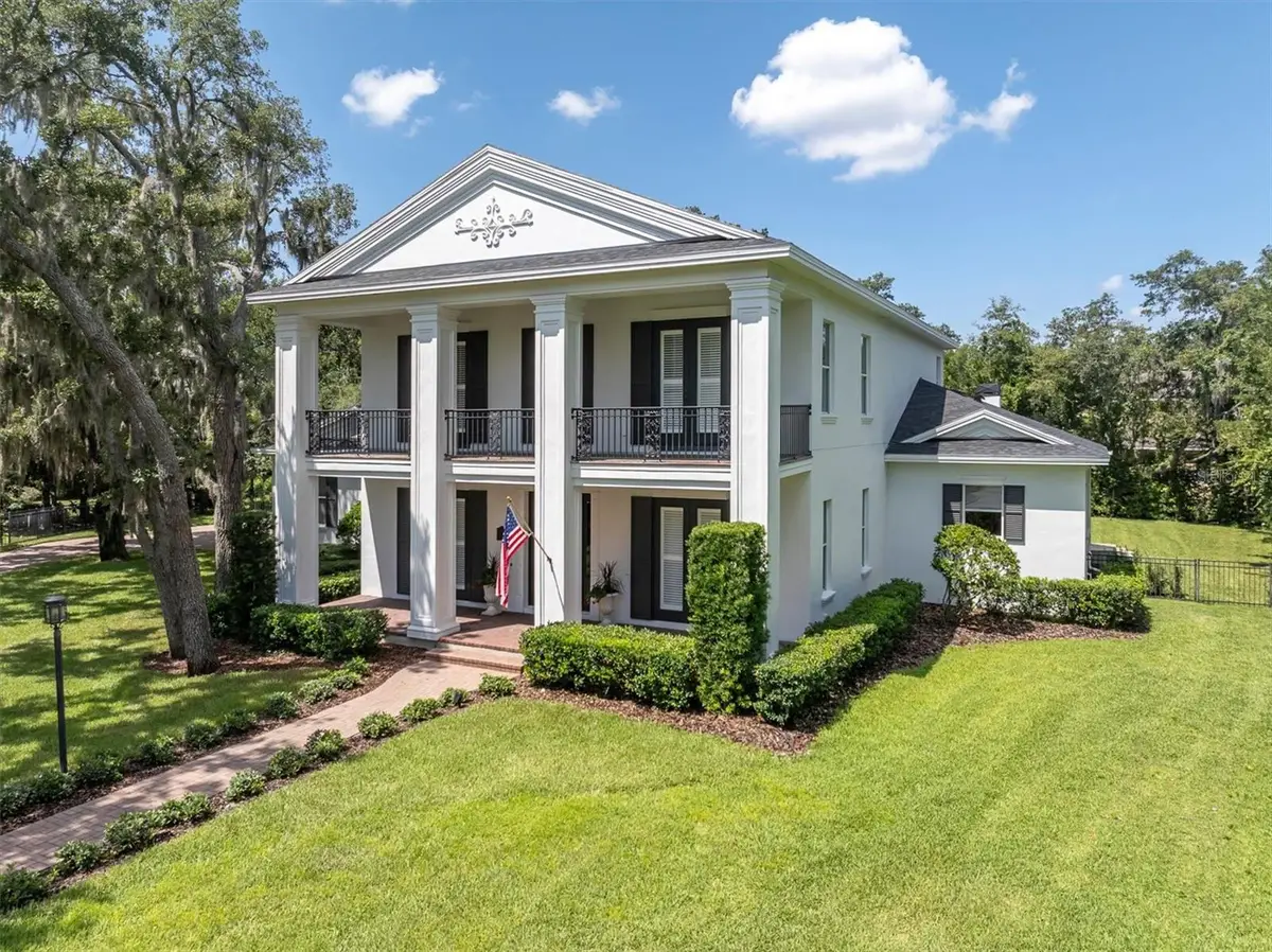 16301 Dunlindale Drive, Lithia, FL 33547 - #1