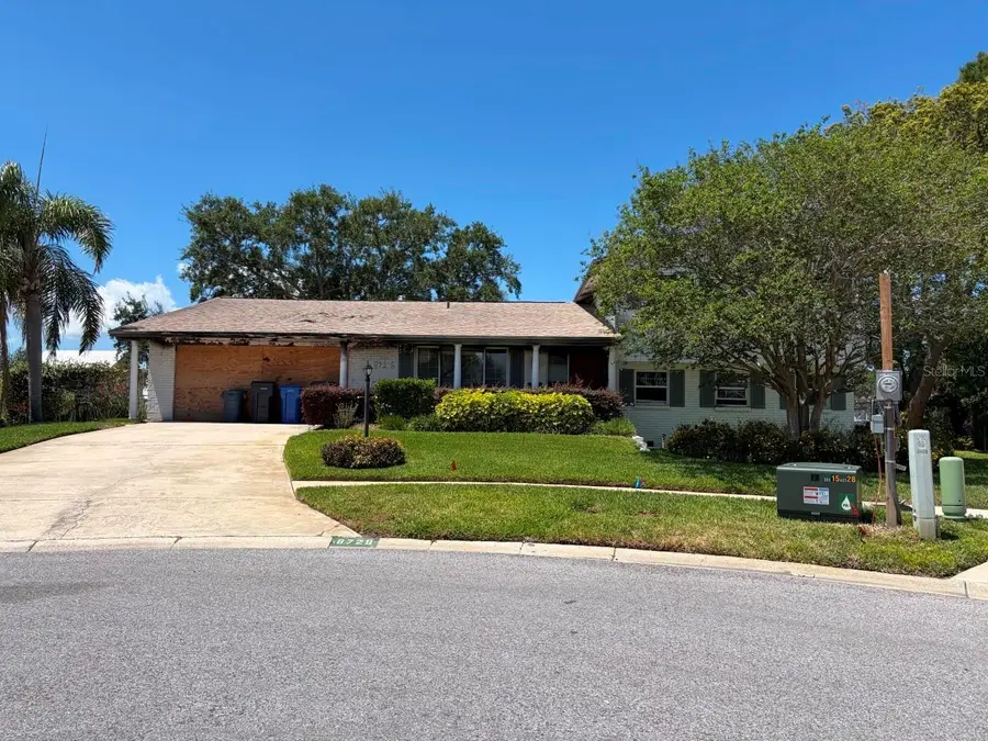 8728 Cobblestone Drive, Tampa, FL 33615 - #2