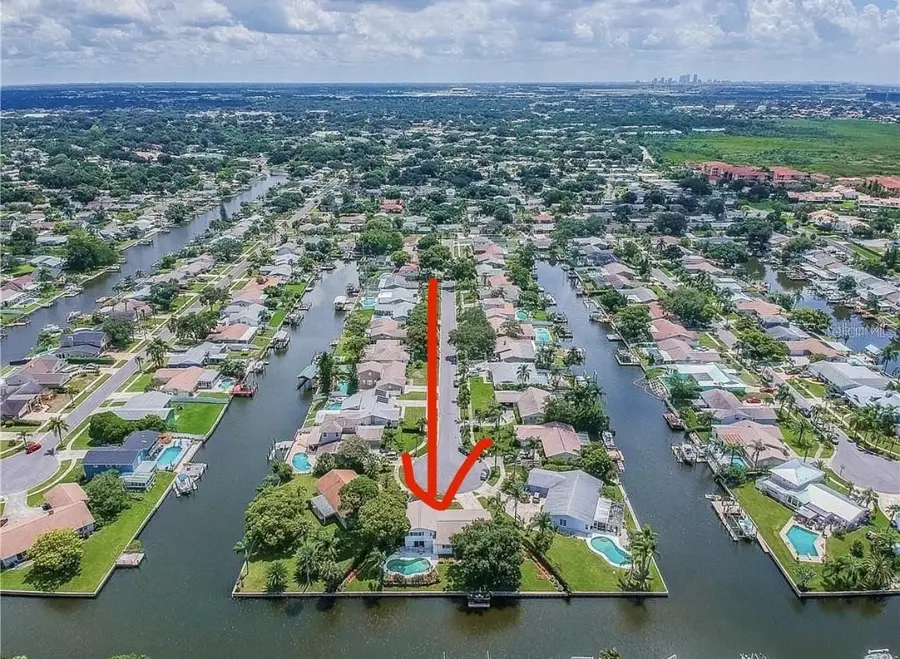 8728 Cobblestone Drive, Tampa, FL 33615 - #3