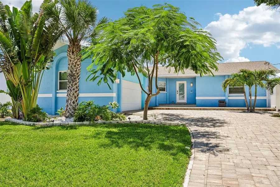 6304 Flamingo Drive, Apollo Beach, FL 33572 - #2