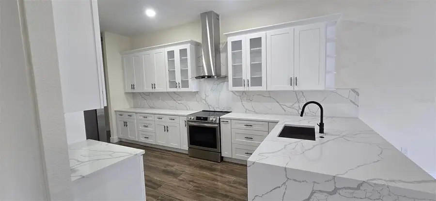 20016 Oakflower Avenue, Tampa, FL 33647 - #2