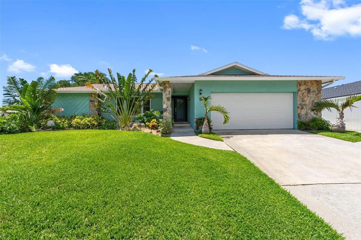 7992 Bayshore Drive, Seminole, FL 33776 - #1