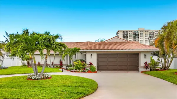 324 Leeward Island, CLEARWATER BEACH, FL 33767