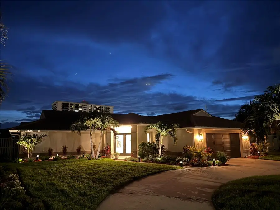 324 Leeward Island, Clearwater Beach, FL 33767 - #3