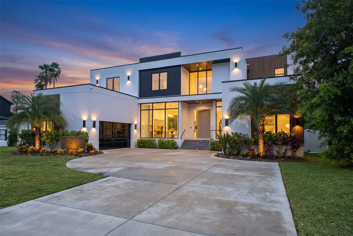 1076 Snell Isle Boulevard Ne, Saint Petersburg, FL 33704 - #1