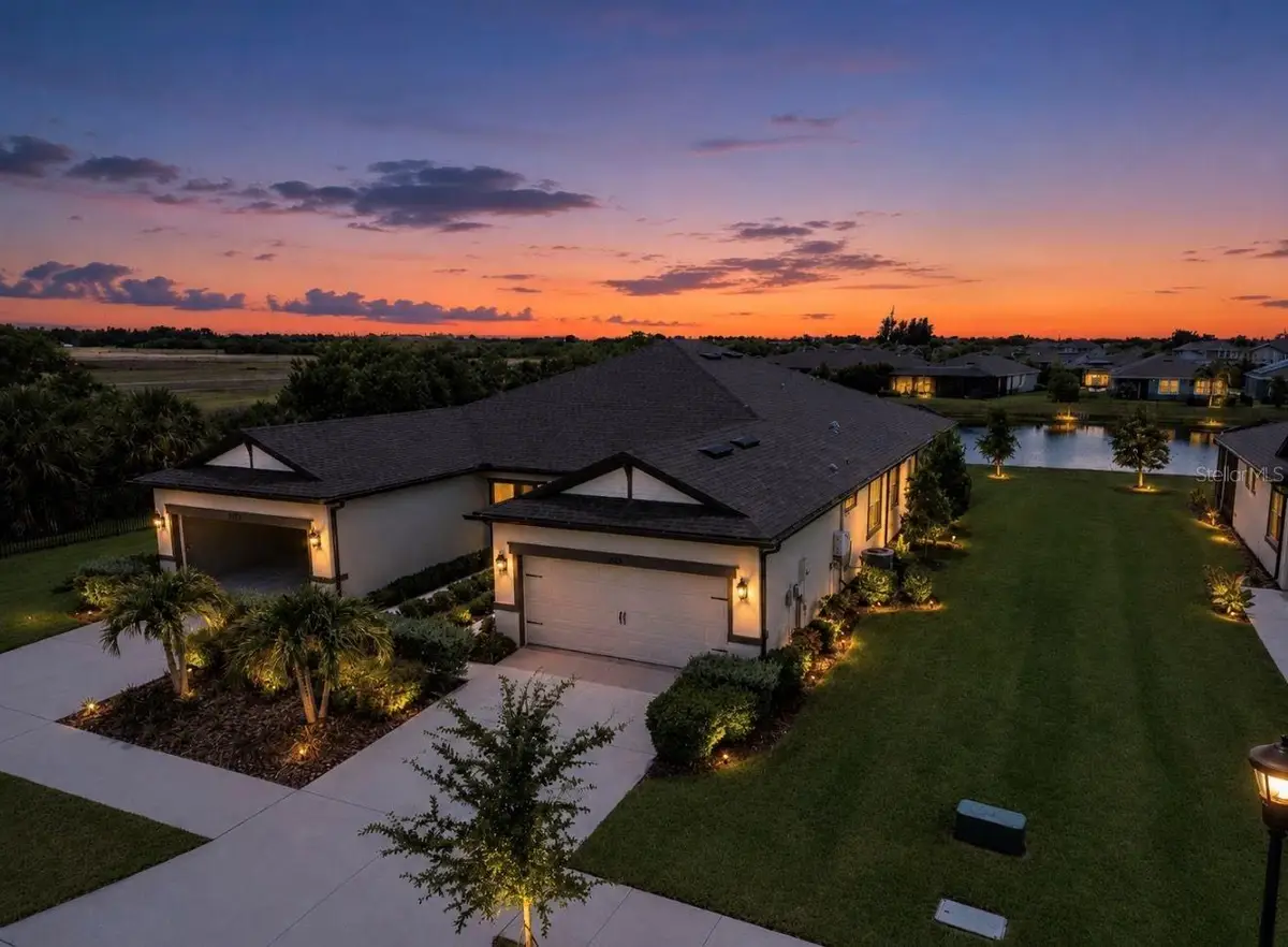 6206 Mooring Line Circle, Apollo Beach, FL 33572 - #1