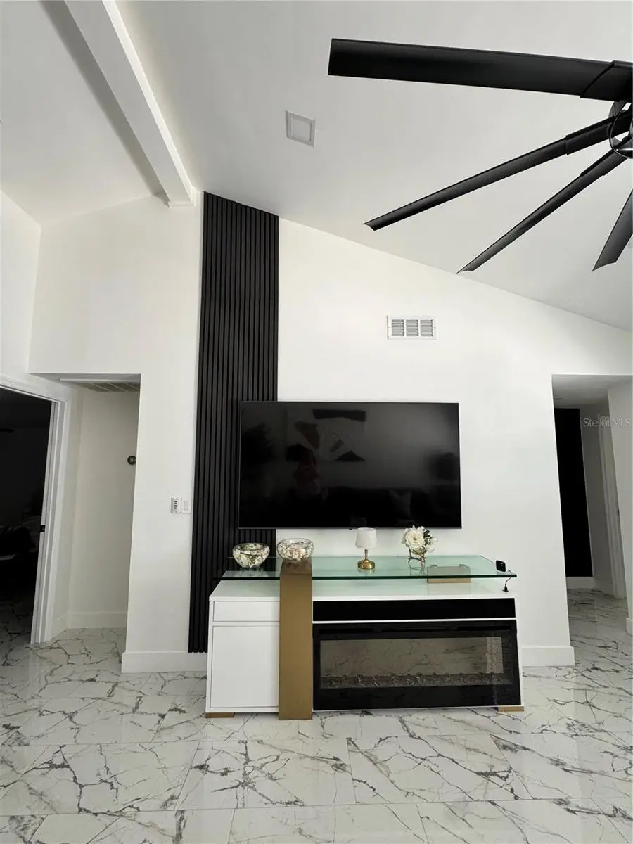 10114 Briarwick Court, Tampa, FL 33615 - #3