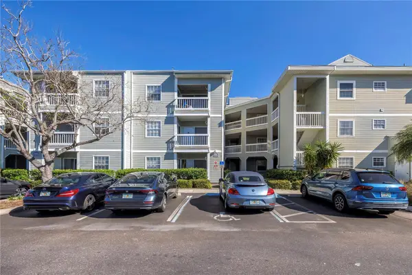 6826 Stones Throw Circle N #11108, ST PETERSBURG, FL 33710