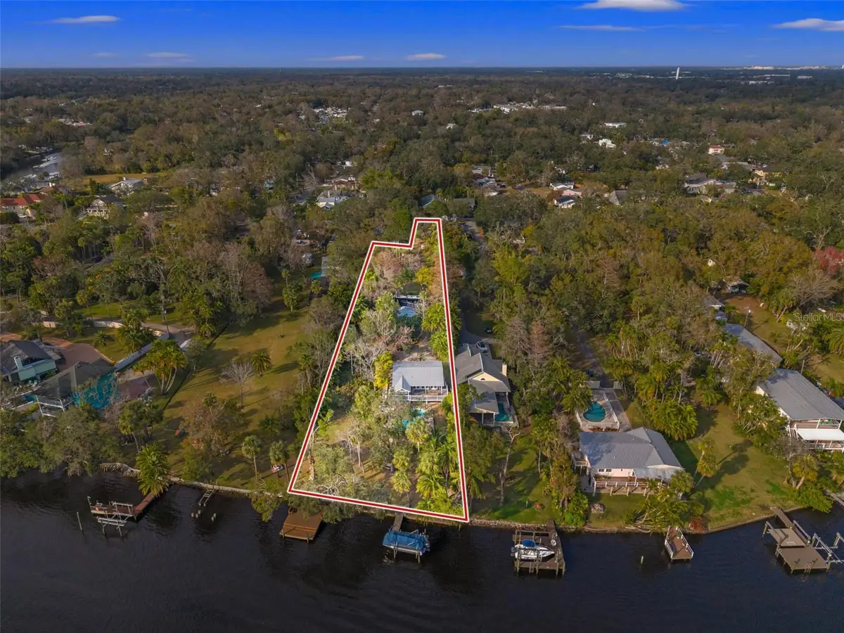 906 W Henry Avenue, Tampa, FL 33604 - #1