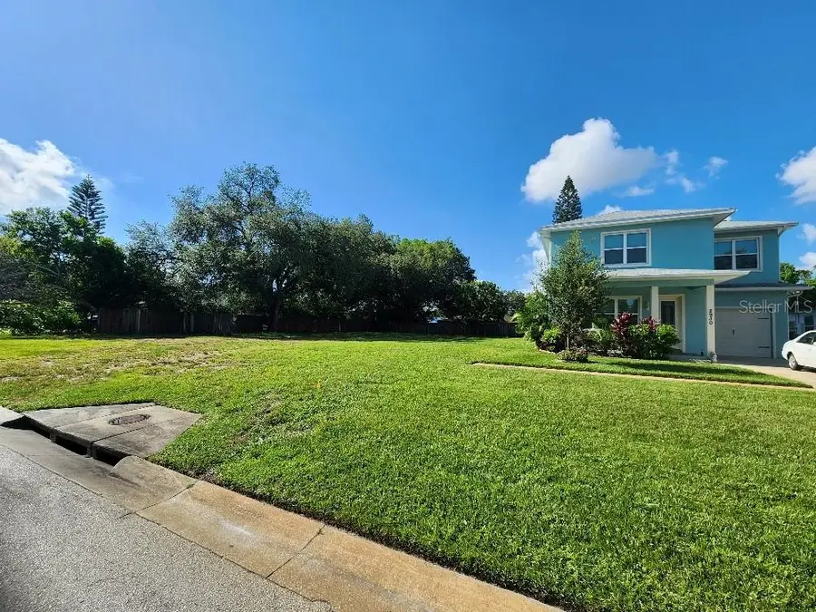 24th Avenue N, Saint Petersburg, FL 33713 - #2
