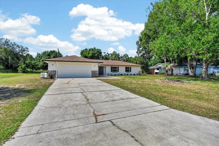 5115 Mockingbird Lane, Fruitland Park, FL 34731 - #2