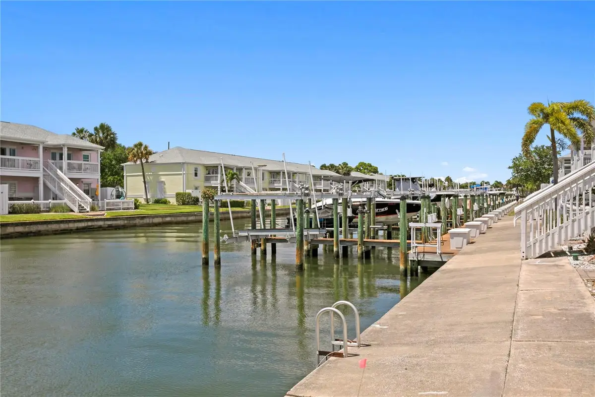 00 Coquina Key Drive Se #107SS, Saint Petersburg, FL 33705 - #1