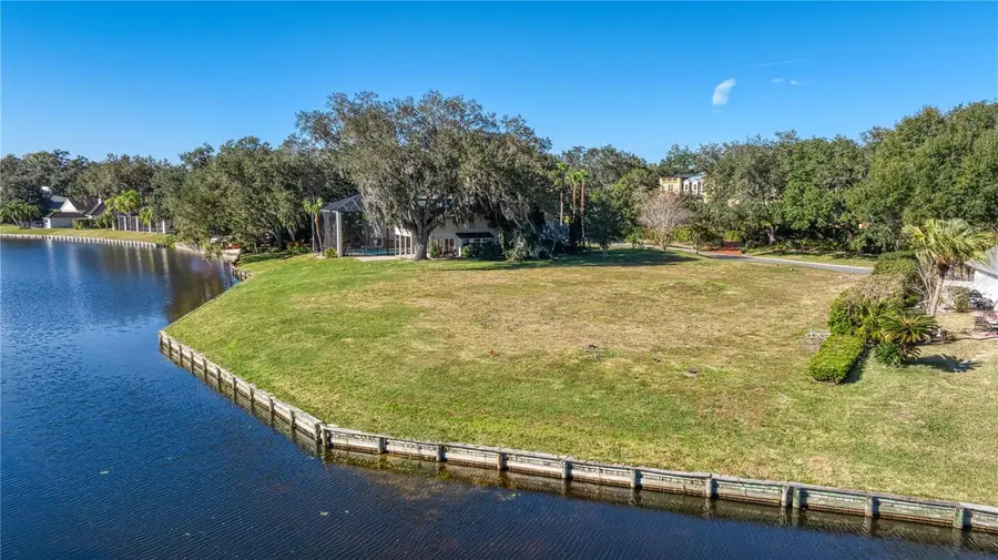 814 Taray De Avila, Tampa, FL 33613 - #3
