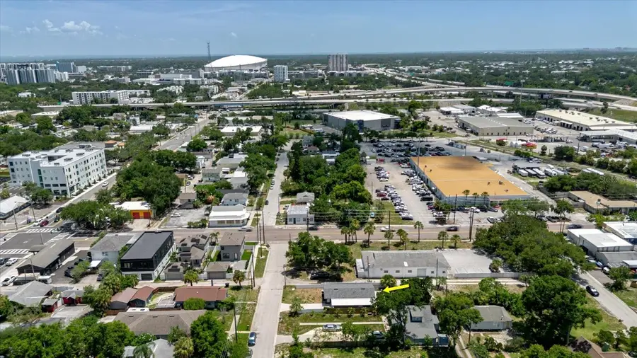 916 17th Street N, Saint Petersburg, FL 33713 - #2