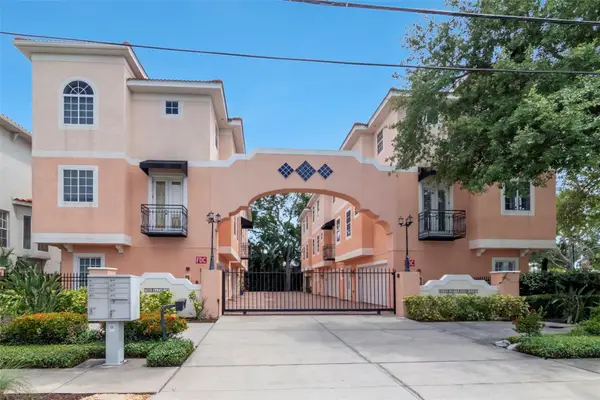3025 W Grovewood Court #3, TAMPA, FL 33629