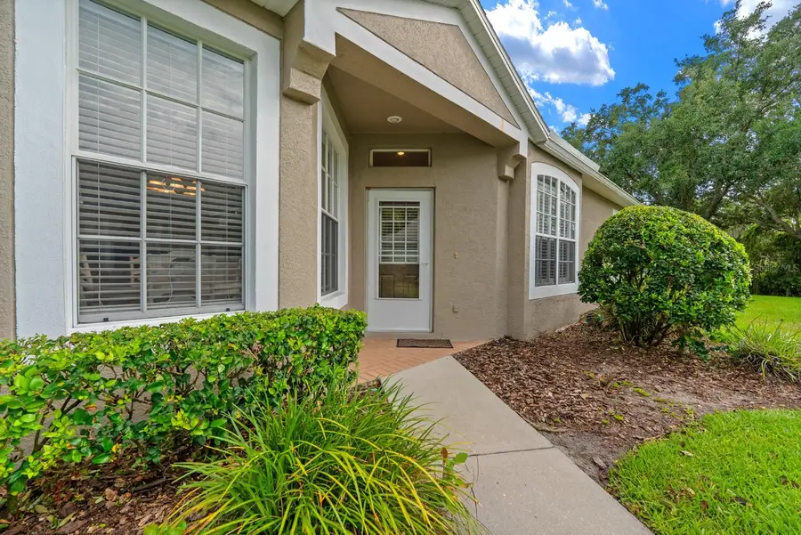 5731 Heronpark Place, Lithia, FL 33547 - #2