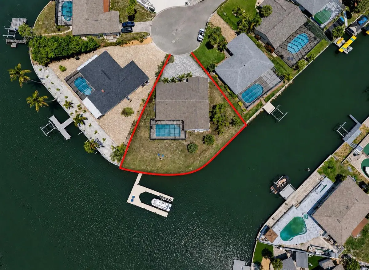 6301 Cottonwood Lane, Apollo Beach, FL 33572 - #1
