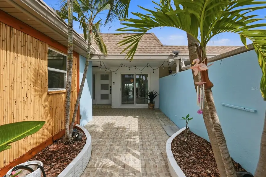 573 Boca Ciega Point Boulevard N, Saint Petersburg, FL 33708 - #3