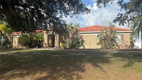 5325 Lake Siena Drive, WIMAUMA, FL 33598