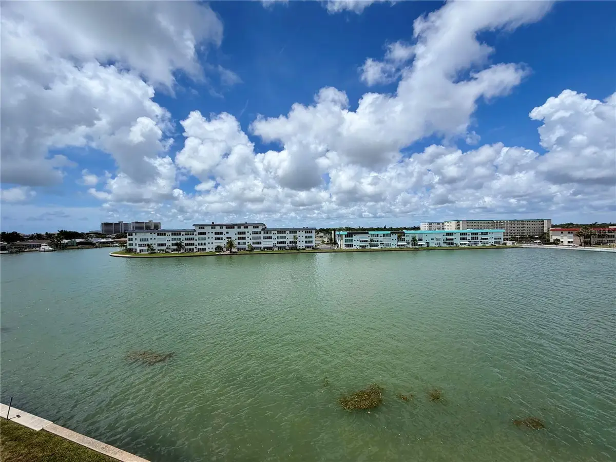 6025 Shore Boulevard S #415, Gulfport, FL 33707 - #1