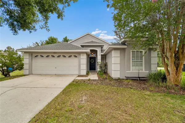 19204 Garden Quilt Circle, LUTZ, FL 33558