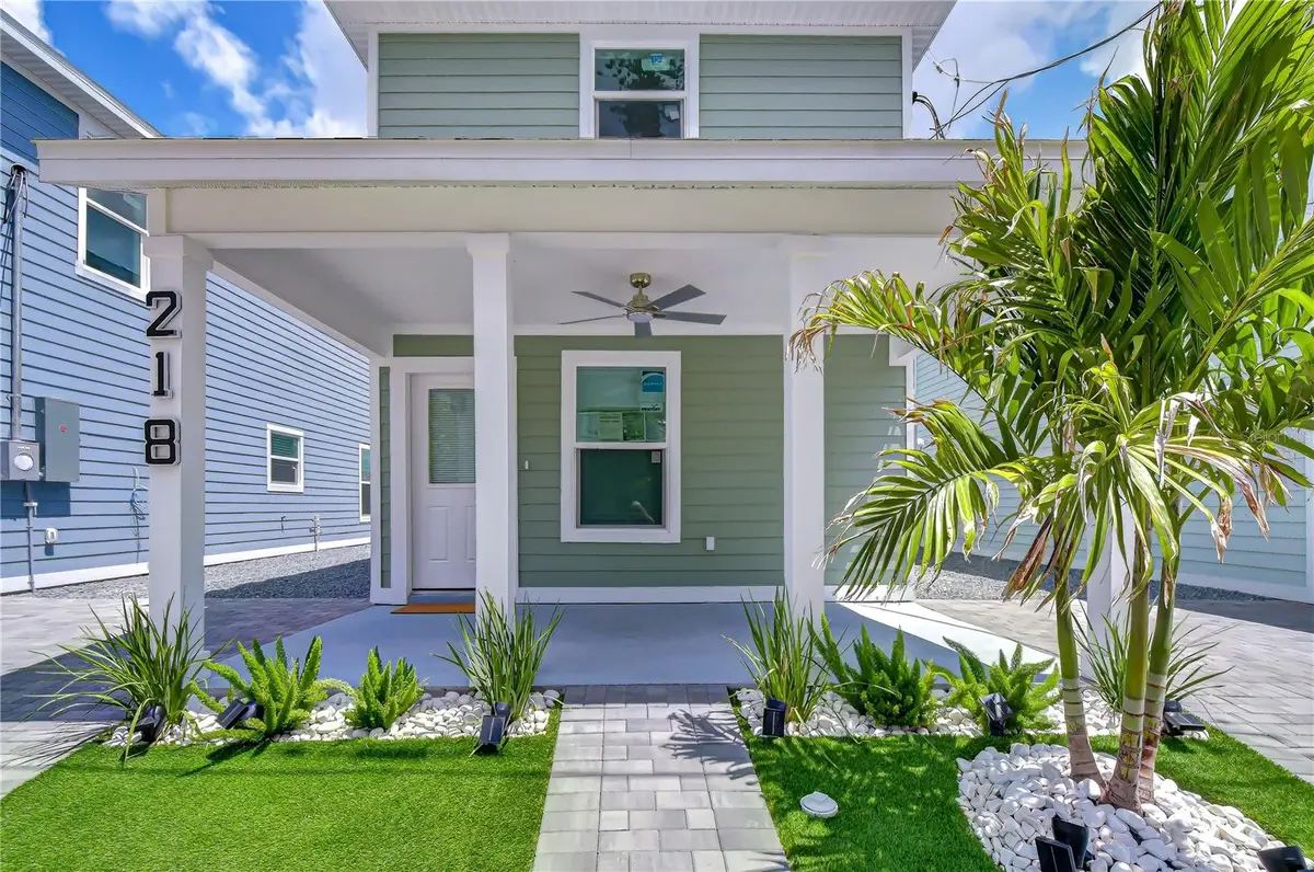 218 8th Avenue Drive W, Bradenton, FL 34205 - #1