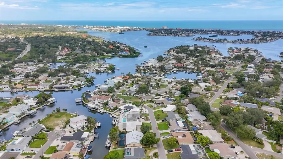 3511 North Cir, Largo, FL 33770 - #2