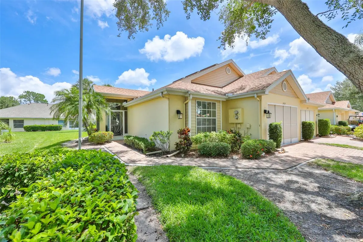 2429 New Haven Circle, Sun City Center, FL 33573 - #1