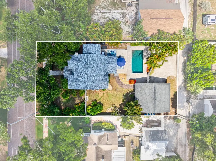 775 28th Avenue N, Saint Petersburg, FL 33704 - #2