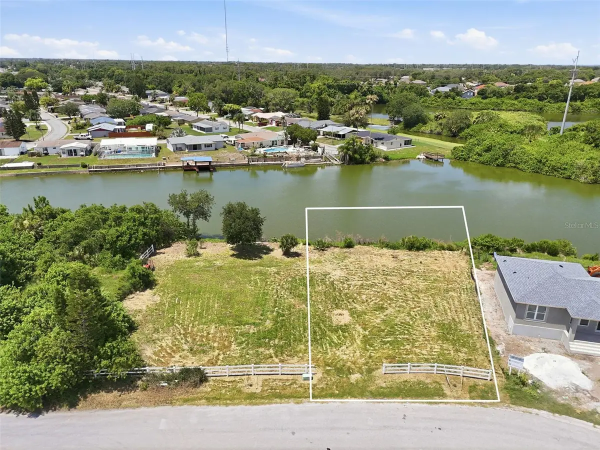 1504 Jackson Drive, Holiday, FL 34691 - #1