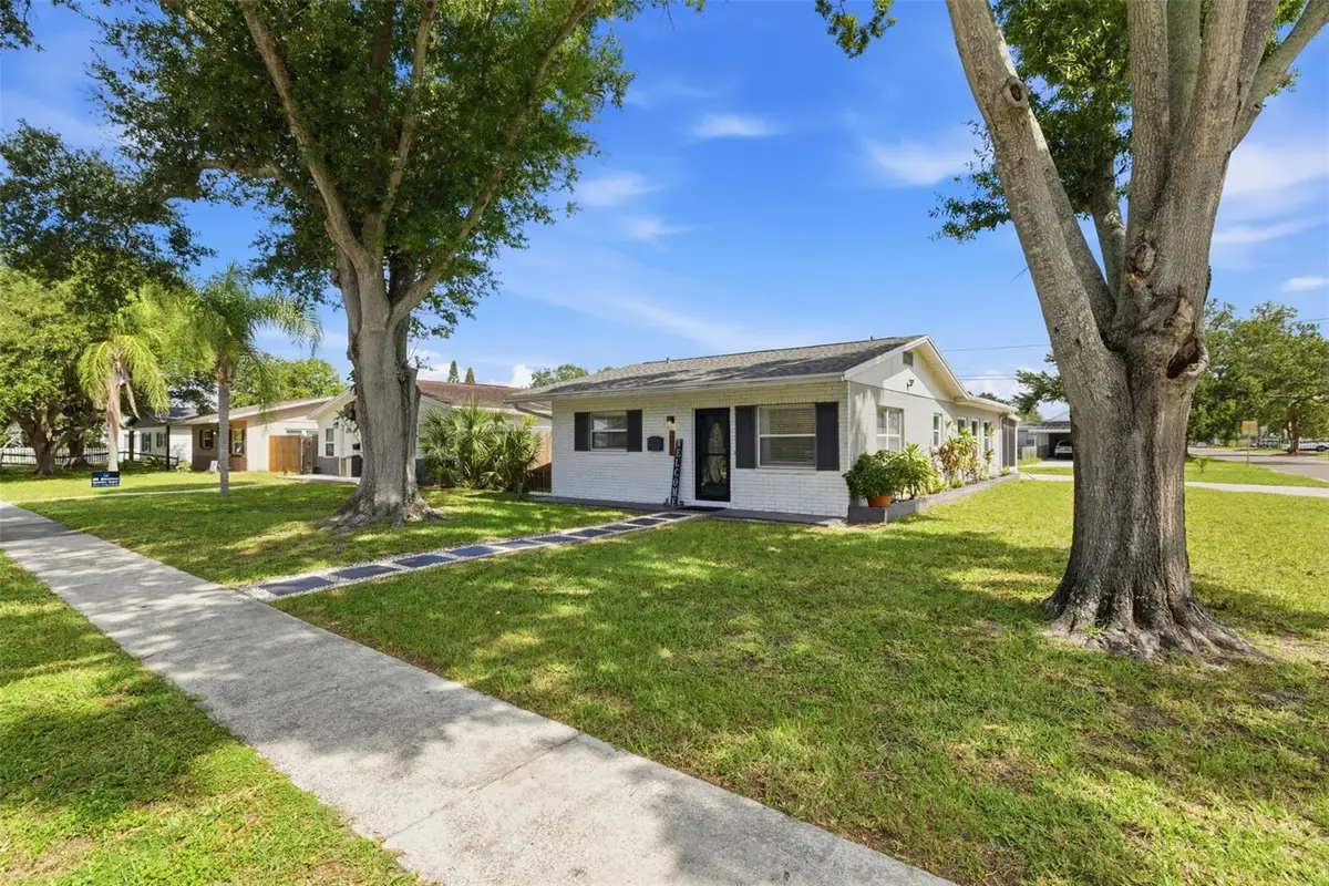 801 89th Avenue N, Saint Petersburg, FL 33702 - #1