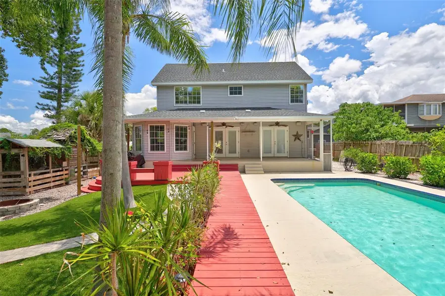 703 Riverside Drive, Tarpon Springs, FL 34689 - #2