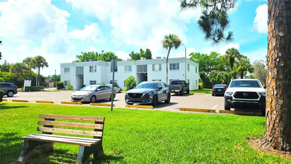 851 N Keene Road #Y7, CLEARWATER, FL 33755