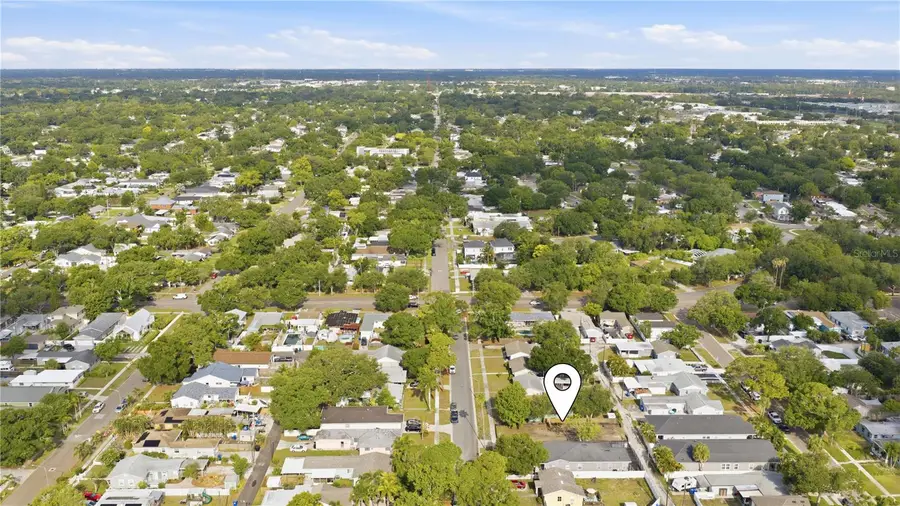 845 50th Avenue N, Saint Petersburg, FL 33703 - #3