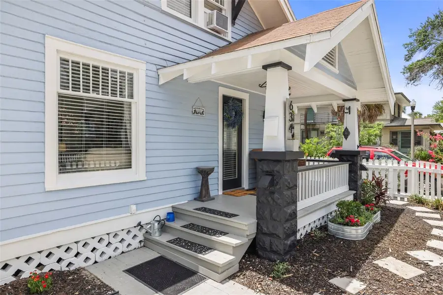 634 6th Street N, Saint Petersburg, FL 33701 - #2