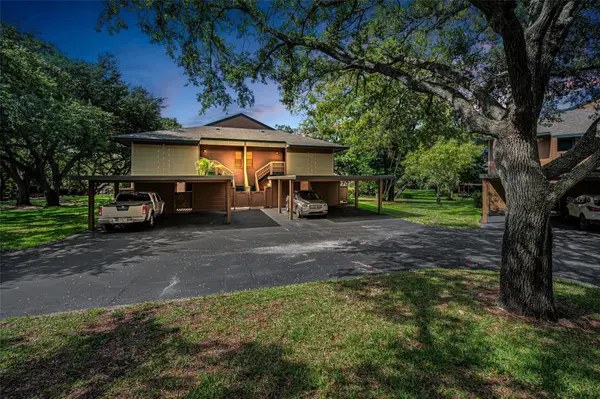 2205 Lennox Road E #2205, PALM HARBOR, FL 34683