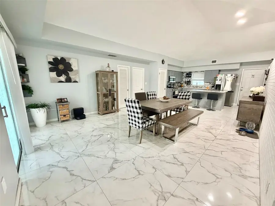 6004 Memorial Highway, Tampa, FL 33615 - #3